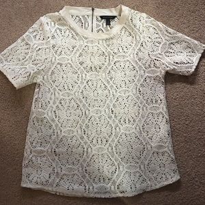 White Banana Republic floral embroidered top